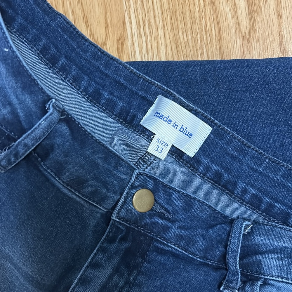 Jeans - Picture 3 of 3